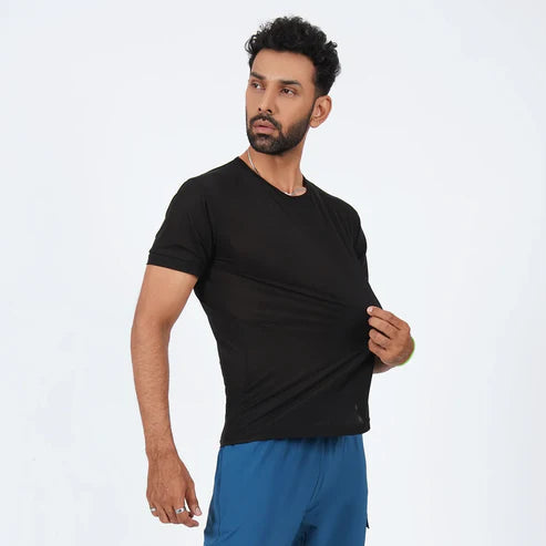black EasyBreathe tee